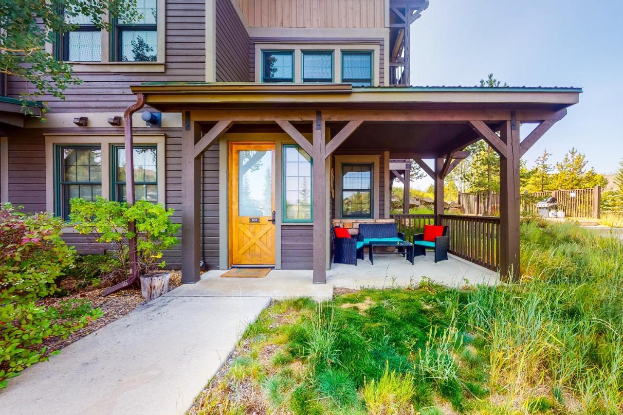 Bluebird Skies Granby Exterior foto